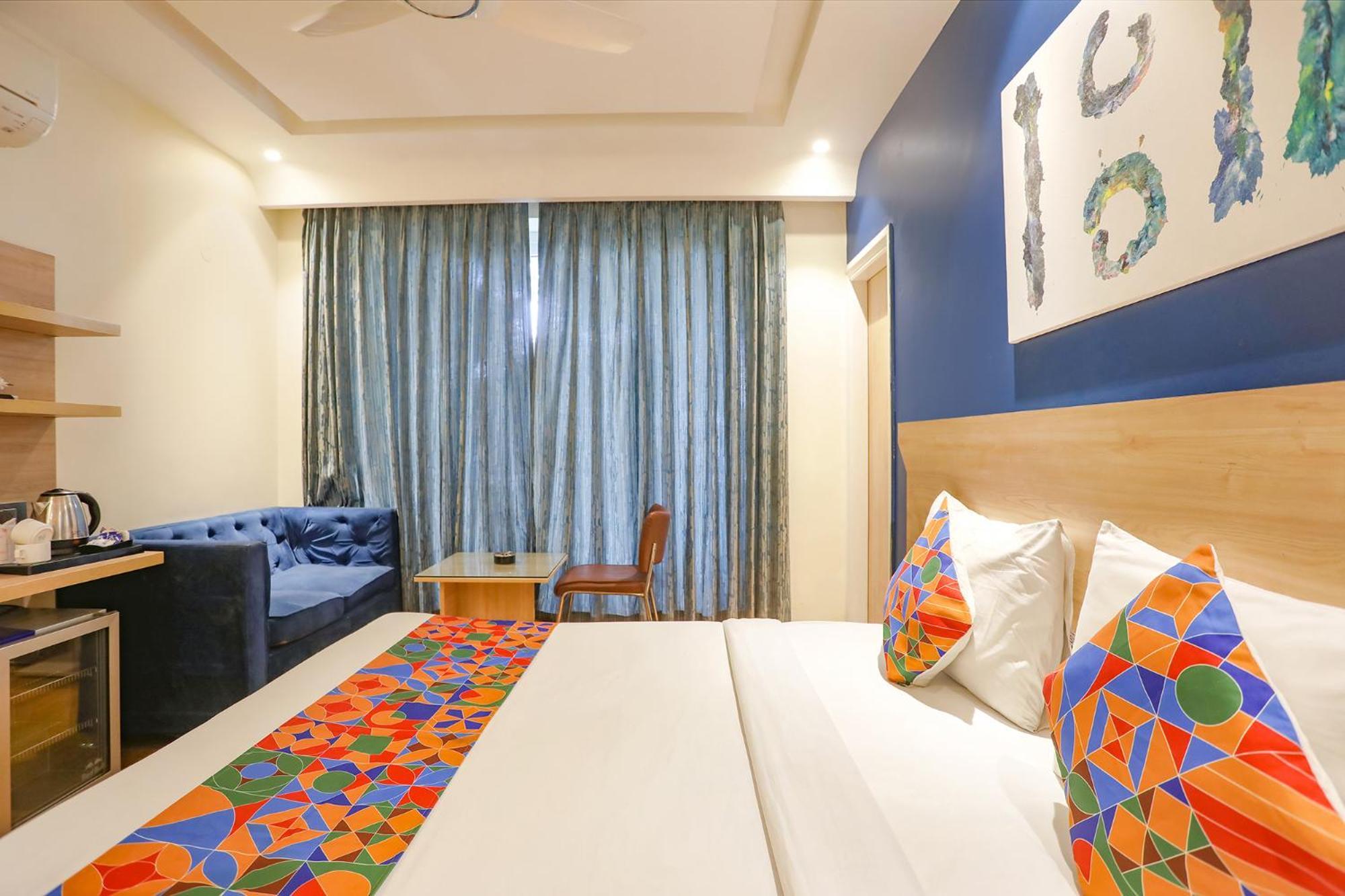 Fabhotel Jhs Studio Gurgaon Dış mekan fotoğraf